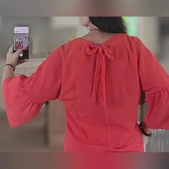 Banana Republic bow tie back bell sleeve blouse - Picture 7 of 7